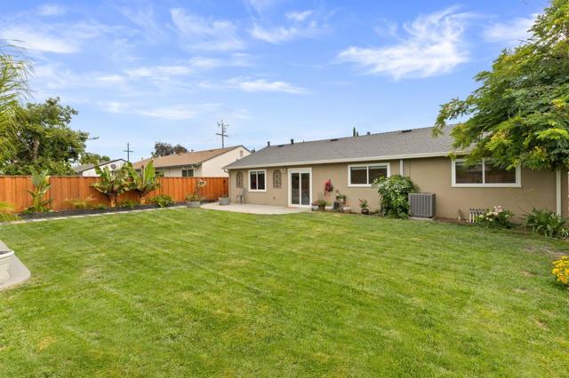 3832 Princeton Way, Livermore CA: https://media.crmls.org/mediaz/2695eb7b-5b2d-484b-86c8-3a9f7d2a8834.jpg