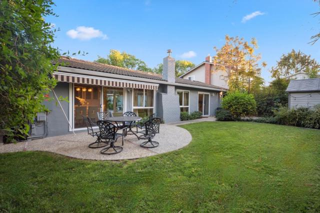 637 Nashua Court, Sunnyvale CA: https://media.crmls.org/mediaz/269697a1-f715-4e59-b921-5062d5271313.jpg