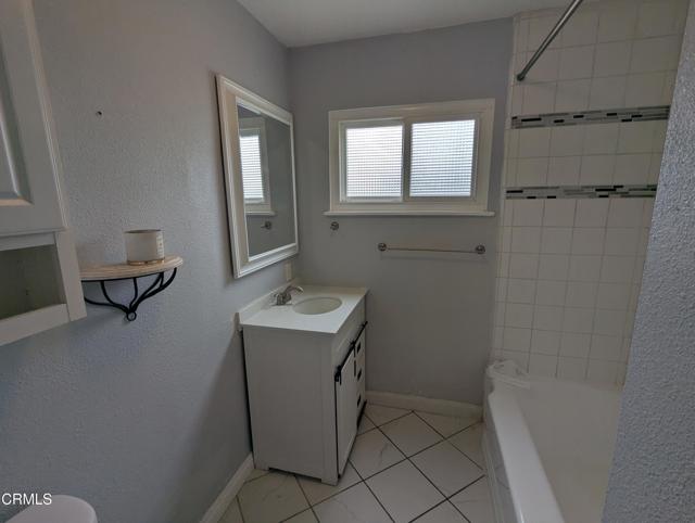 Detail Gallery Image 10 of 24 For 636 N C St, Oxnard,  CA 93030 - 3 Beds | 2 Baths