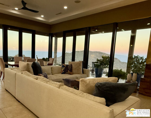 Image 7 of 44 For 59430 Avenida La Cumbre