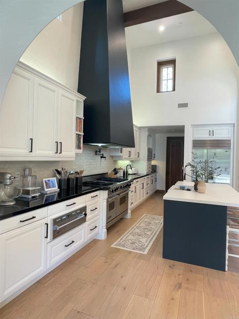 Detail Gallery Image 12 of 29 For 7083 Calle Portone, Rancho Santa Fe,  CA 92091 - 3 Beds | 3/1 Baths
