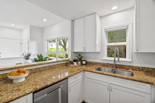 748 Cottage Court, Mountain View CA: https://media.crmls.org/mediaz/269abdde-ed8a-4ed4-864e-17012fe3e0d8.jpg