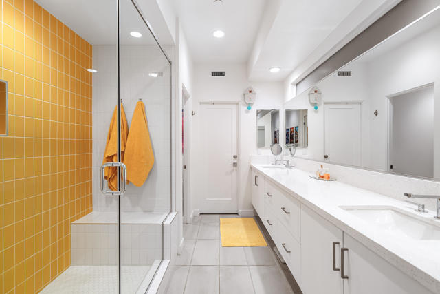 2712 Dancing Sands Drive, Palm Springs, CA 92262