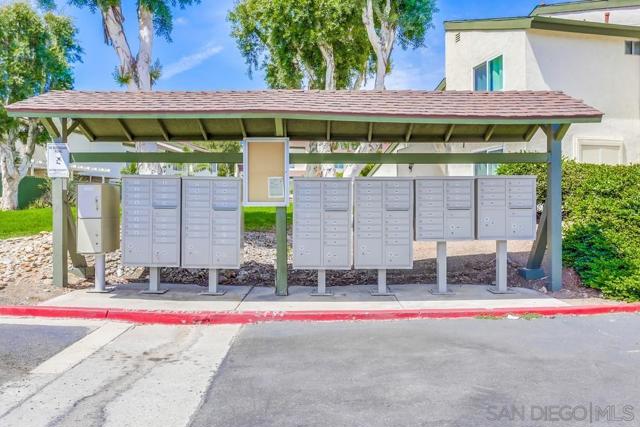 5450 Kiowa Dr, La Mesa CA: https://media.crmls.org/mediaz/269d50b9-8780-4f69-abb6-3576e13912bd.jpg