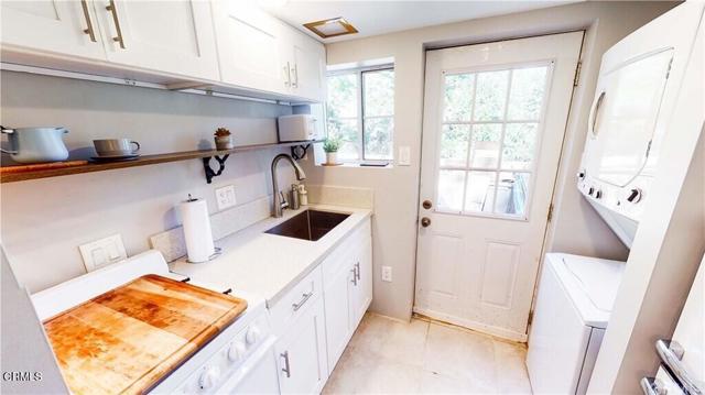 23624 Scenic Drive, Crestline CA: https://media.crmls.org/mediaz/269d5670-fddd-4974-91e2-cd52b4901fd2.jpg