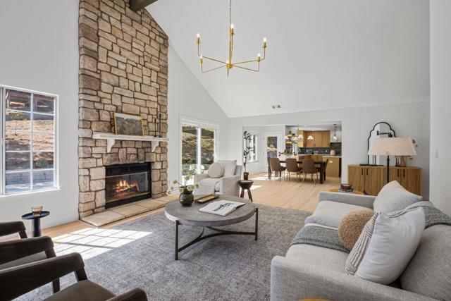 1403 Welburn Avenue, Gilroy CA: https://media.crmls.org/mediaz/269da5bb-fd09-4206-b437-7f250d65866c.jpg