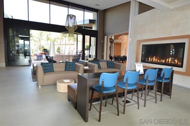 7824 Inception Way, San Diego CA: https://media.crmls.org/mediaz/269ecdd4-569f-4524-b078-26fd829a48fa.jpg