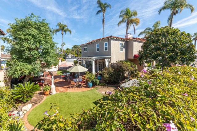 625 4th Street, Coronado CA: https://media.crmls.org/mediaz/269f4bb0-8d36-4180-8d5b-0721c7bb923c.jpg