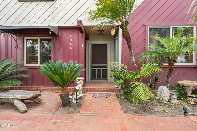 Detail Gallery Image 2 of 39 For 4844 Oceanaire St, Oxnard,  CA 93035 - 4 Beds | 5 Baths