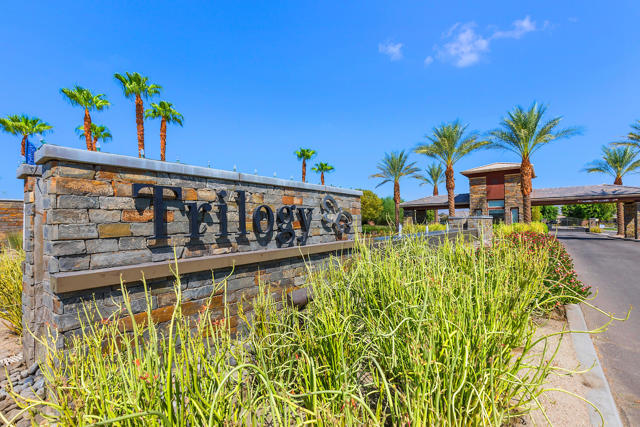 82420 Round Valley Drive, Indio CA: https://media.crmls.org/mediaz/269f901c-85c2-44a6-90ea-98267b247565.jpg