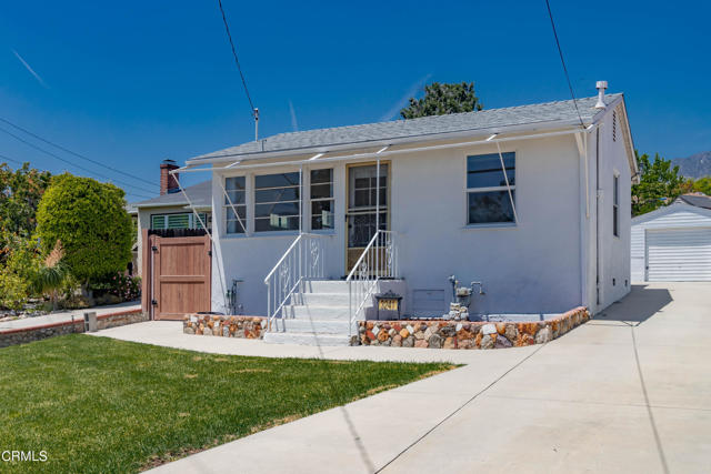 3241 Prospect Avenue La Crescenta, California Fantastic home on a large, usable lot around the corner from Abraham Lincoln Elementary School. Inviting porch and beautiful, green lawn create curb appeal and greet visitors. New carpet and paint throughout this well maintained home. New, high efficiency split air system in the house keeps the home cool in the summer and warm in the winter. The back yard is huge. Lots of parking. There is a pad and sewer hookup for an ADU. Plenty of room for expansion on this lot. Oversize one car garage. Lot of possibilities. Blue ribbon schools.