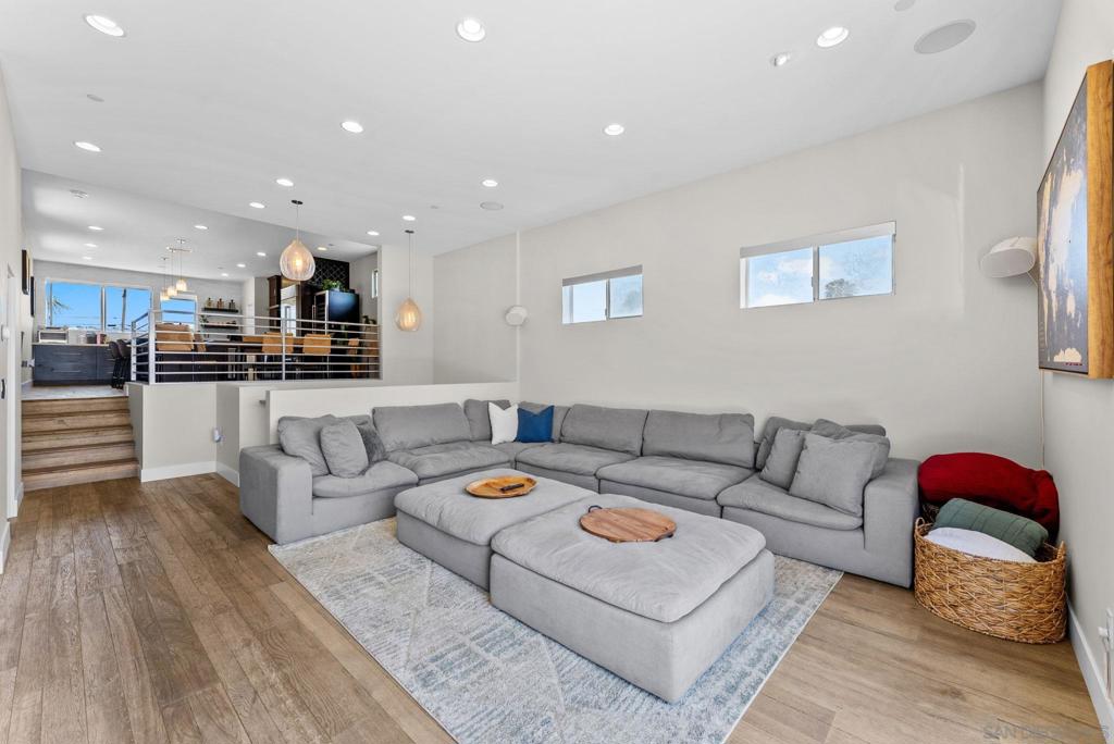 3952 Haines St - photo 4