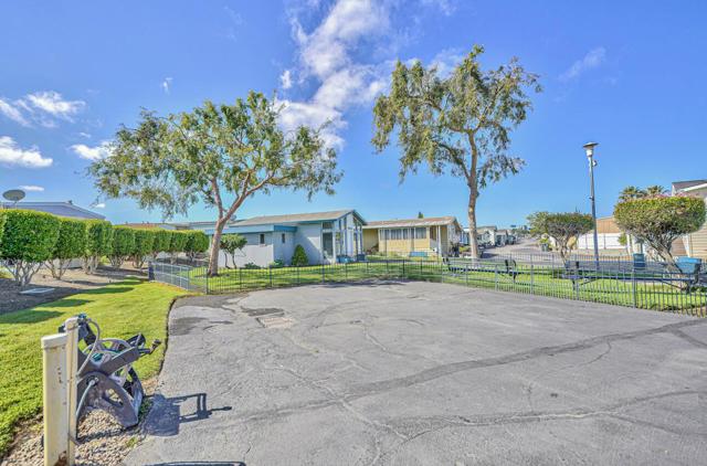 150 Kern Street, Salinas CA: https://media.crmls.org/mediaz/26a046ef-f55f-4b0c-a64f-c3ac94eb2561.jpg