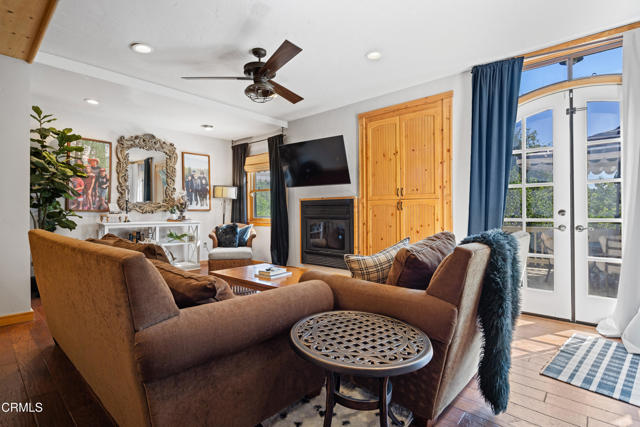 54186 Road 432, Bass Lake CA: https://media.crmls.org/mediaz/26a085f8-4224-46d4-a4a4-d17d65030cd3.jpg