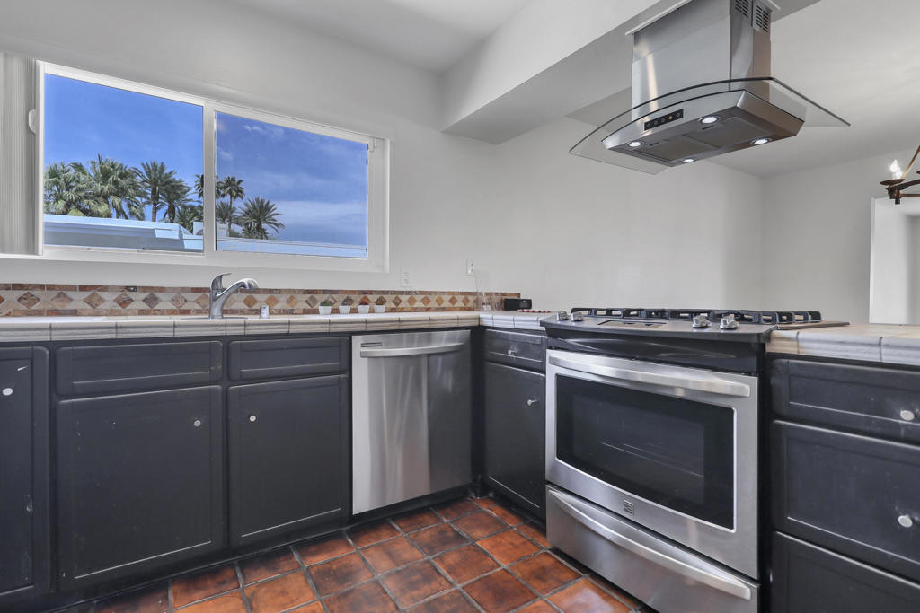 MLS #219127583DA image #10