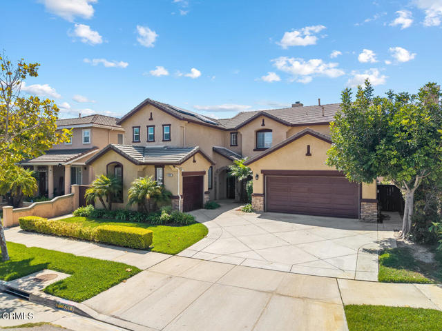 Detail Gallery Image 2 of 39 For 420 Ocotlan Way, Oxnard,  CA 93030 - 4 Beds | 3 Baths