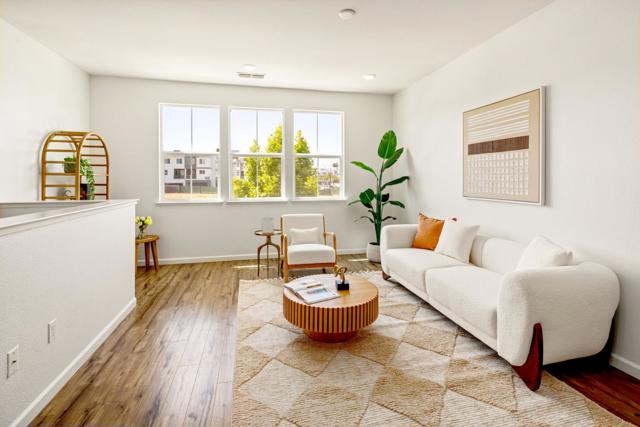 725 Garden, Milpitas CA: https://media.crmls.org/mediaz/26a2025f-5d51-4d64-b5fc-63c9c3067fdd.jpg