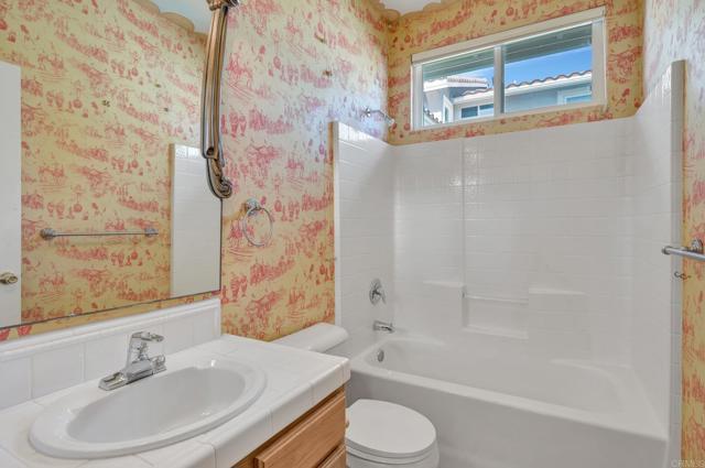 Detail Gallery Image 21 of 47 For 987 Palencia Ct, Chula Vista,  CA 91910 - 4 Beds | 3 Baths