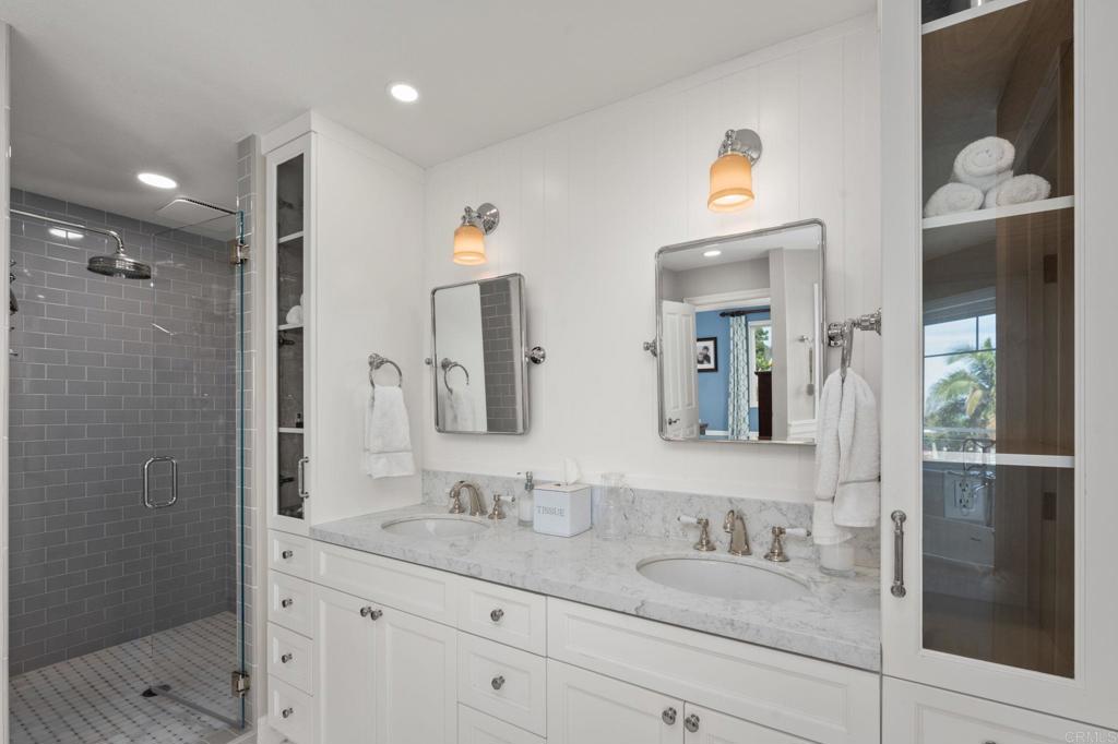 2122 Del Mar Heights Road - photo 15