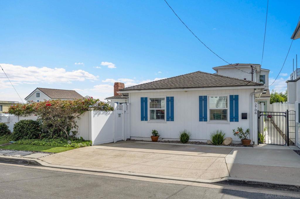 2704 Deerpark Dr - photo 18