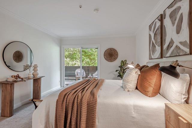 4016 Farm Hill Boulevard, Redwood City CA: https://media.crmls.org/mediaz/26a436c9-58fb-474e-b93d-f9a2227290e1.jpg