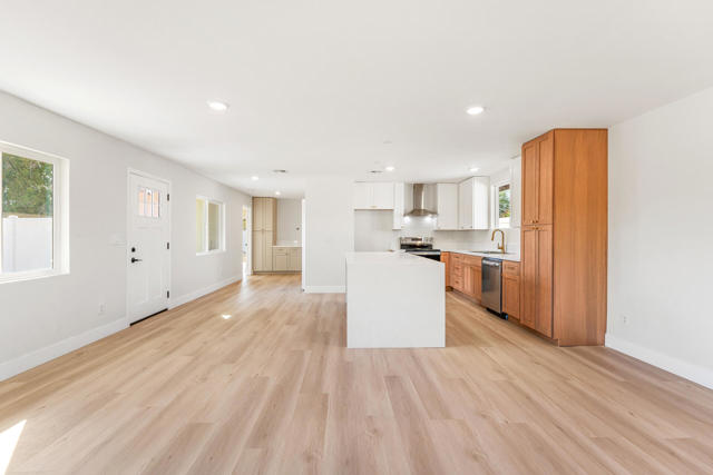 86101 Corte Olivia, Coachella CA: https://media.crmls.org/mediaz/26a465e3-de4a-4a0a-ad4c-030c0f56118d.jpg