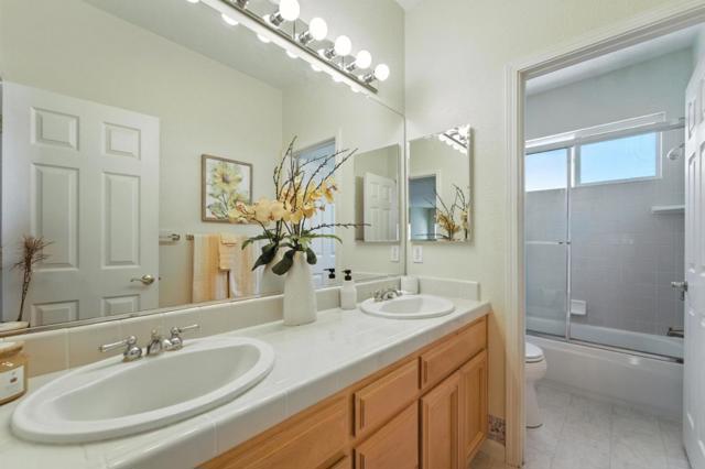 1480 Finch Lane, Gilroy CA: https://media.crmls.org/mediaz/26a47ff7-5c17-4c2d-b7c4-d6ee6c64b2d6.jpg