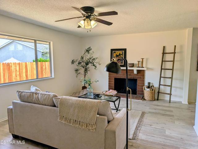951 Tapies Court, Newbury Park CA: https://media.crmls.org/mediaz/26a62b50-7e25-419d-8878-7a67c22e542b.jpg