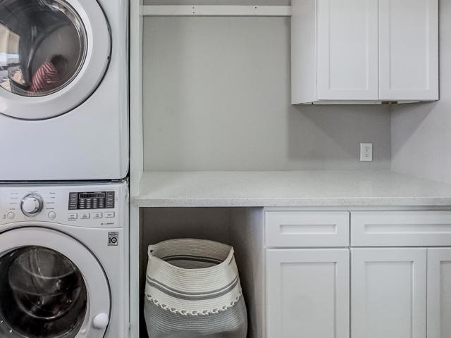 88 Dunes Circle, Cathedral City CA: https://media.crmls.org/mediaz/26a67ef5-5e00-4954-94cb-f3a9d5b0d5f2.jpg