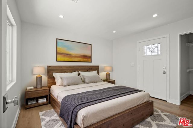 1563 E Elizabeth Street, Pasadena CA: https://media.crmls.org/mediaz/26a6c1f7-461d-4156-b252-63319ca201e2.jpg