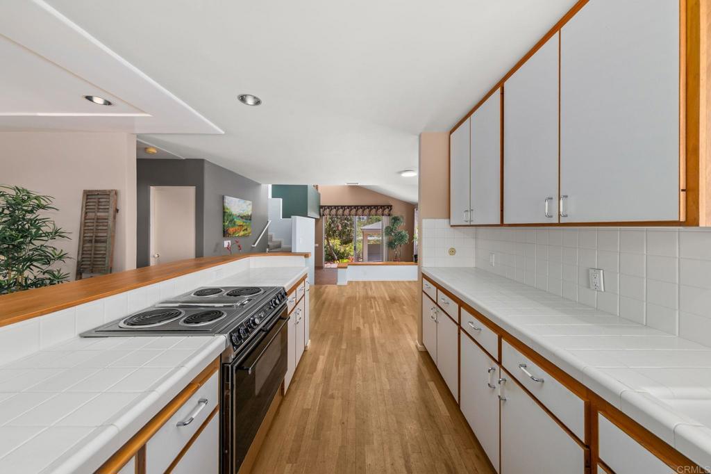 2853 Dove Street - photo 14