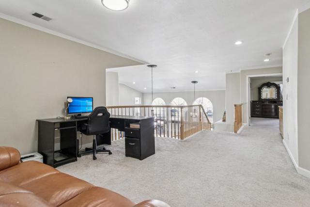 9740 Linnet Court, Gilroy CA: https://media.crmls.org/mediaz/26a86335-4fc3-4184-8896-c5a47dd1763c.jpg