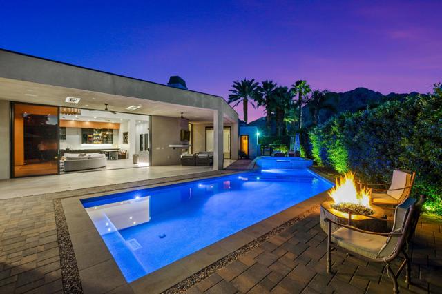 77300 Coyote Creek, Indian Wells CA: https://media.crmls.org/mediaz/26a87b45-5ece-48df-9891-18dfaa5a72c7.jpg