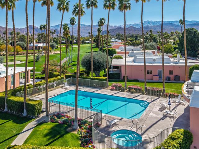 46650 Amir Drive, Palm Desert CA: https://media.crmls.org/mediaz/26a91600-83ea-4236-b79a-23d5e848a4df.jpg