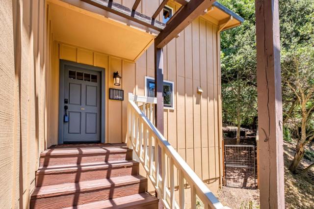 4858 Freedom Boulevard, Aptos CA: https://media.crmls.org/mediaz/26a9d0c3-bc36-4fc7-873e-18ccde5b6074.jpg