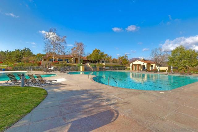 Community Pool and Spa are walking distance away.