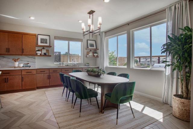 7130 Rece Lane, Gilroy CA: https://media.crmls.org/mediaz/26aa6749-0be6-481a-b105-a11b771abd9f.jpg