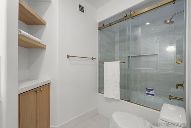 1099 1st St, Coronado CA: https://media.crmls.org/mediaz/26abdfad-e772-4621-8f19-99bf70f7a2fc.jpg
