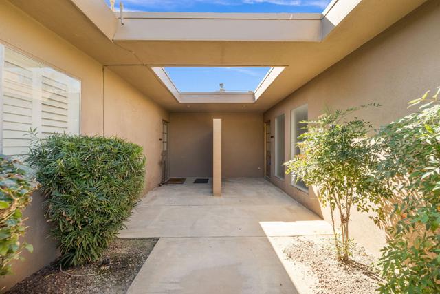 Image 30 of 45 For 79302 Montego Bay Drive 13
