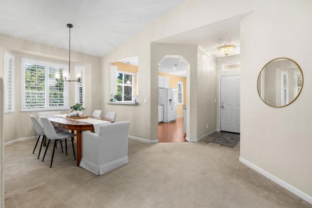 102 Spanish Bay Drive, Aptos CA: https://media.crmls.org/mediaz/26adabbd-744e-461b-a17b-9bf5298de115.jpg