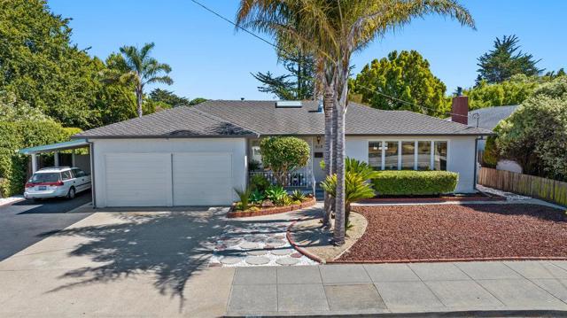 512 California Avenue, Santa Cruz CA: https://media.crmls.org/mediaz/26ae782e-1f40-47f9-b11b-42a598d4a6fd.jpg