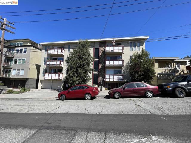 10 Moss Ave, Oakland, California 94610, 1 Bedroom Bedrooms, ,1 BathroomBathrooms,Condominium,For Sale,Moss Ave,41042210