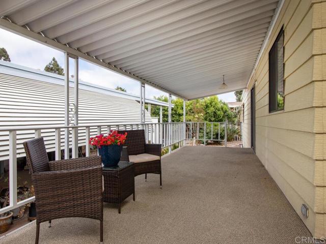 Detail Gallery Image 4 of 62 For 276 N El Camino Real Spc 132,  Oceanside,  CA 92058 - 2 Beds | 2 Baths