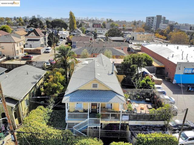 Image 33 of 39 For 1095 67th St