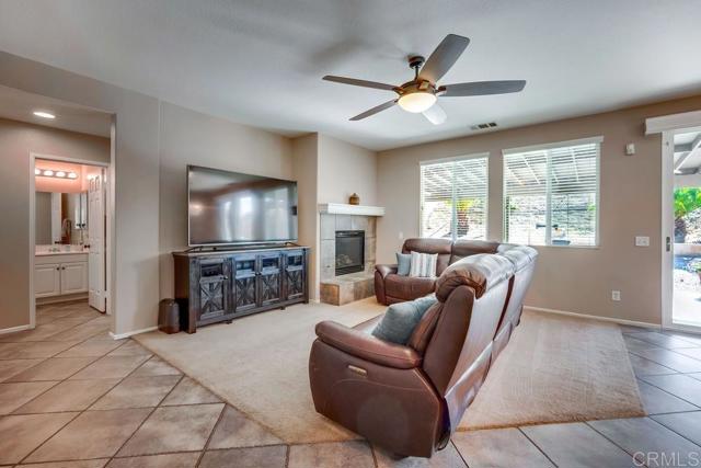 Detail Gallery Image 14 of 53 For 31933 Browning St, Murrieta,  CA 92563 - 5 Beds | 3 Baths