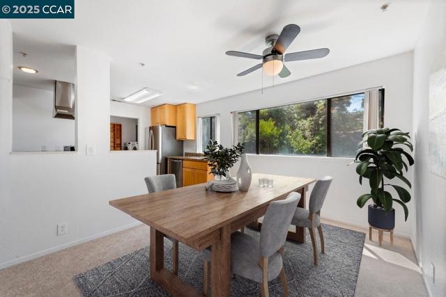 219 Sea Crest Cir, Vallejo CA: https://media.crmls.org/mediaz/26b12cdf-57bf-4689-b46c-afaa747c79a3.jpg