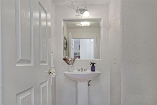 1687 Via Cortina, San Jose CA: https://media.crmls.org/mediaz/26b1be2f-3df9-408a-95c5-3528c9c6e8b3.jpg
