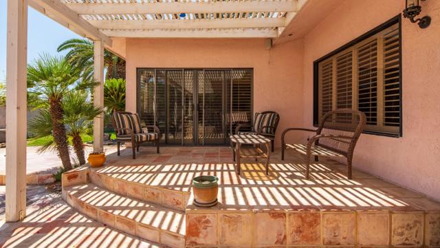79755 Ryan Way, Bermuda Dunes CA: https://media.crmls.org/mediaz/26b42344-05bb-4857-8a5b-b0050aef3830.jpg