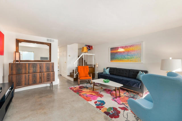1832 N Mira Loma Way, Palm Springs, CA 92262