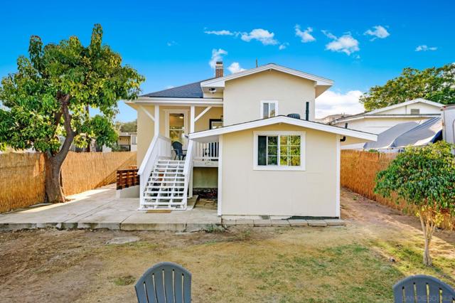 425 S Bancroft, San Diego CA: https://media.crmls.org/mediaz/26b53494-e740-4b73-b74c-7a66ed7839e2.jpg
